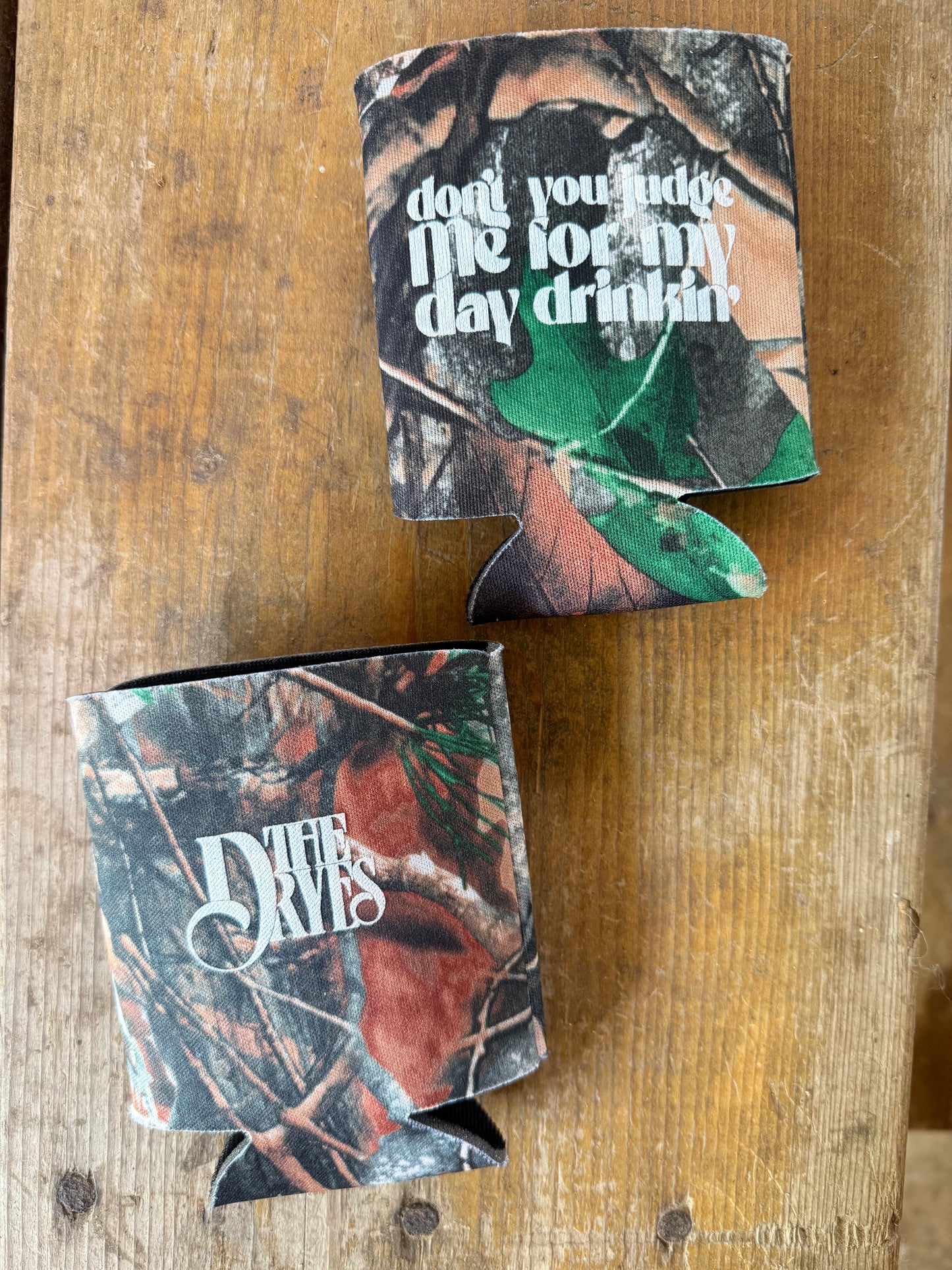 Camo daydrinkin' koozie